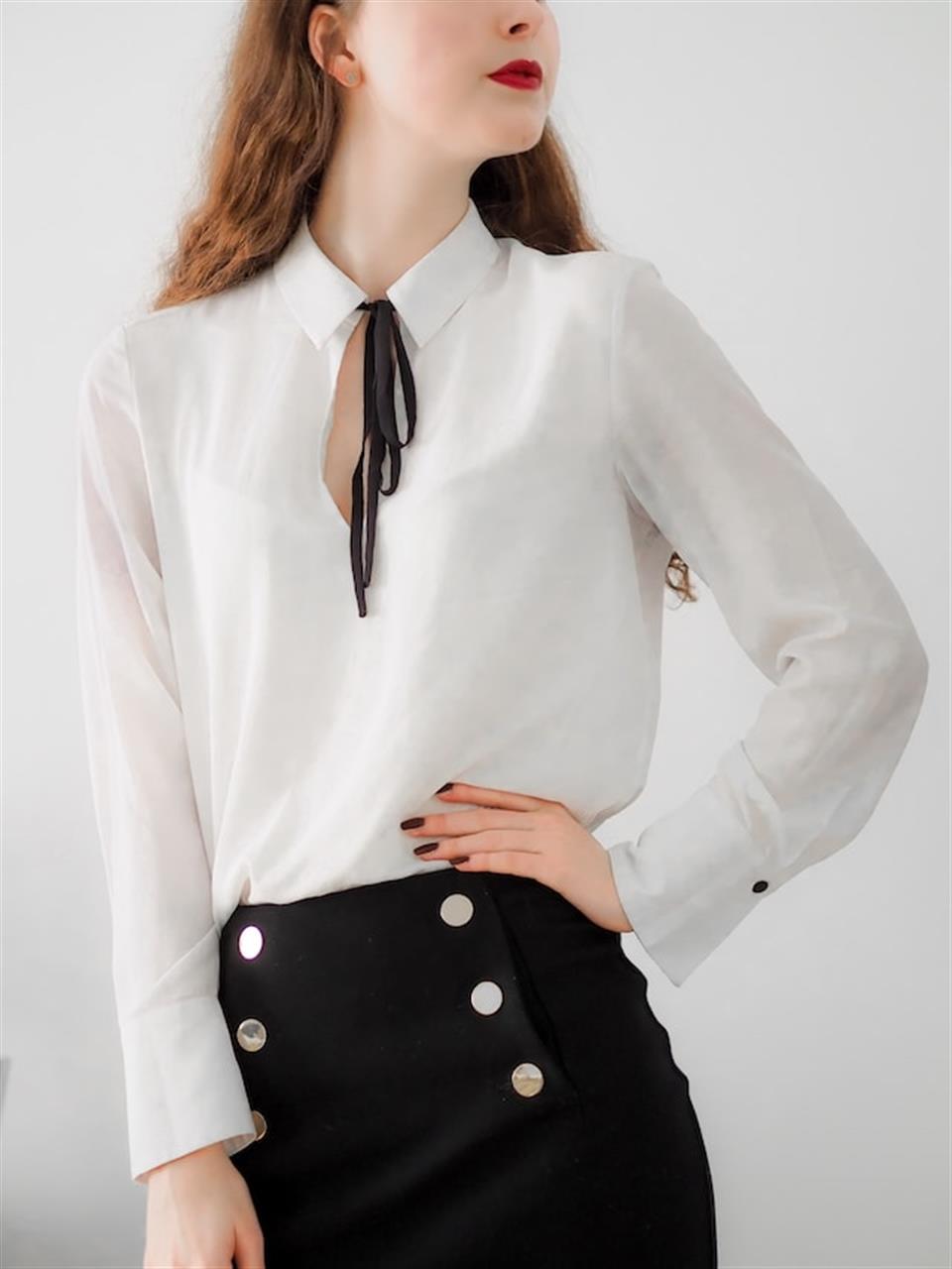 Find dine nye yndlings bluser i dag