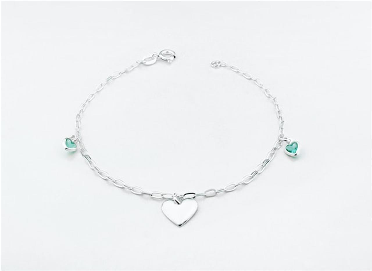 Trollbeads skab unikke smykkefortællinger med personlige designs